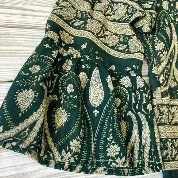 Anthropologie Skies are Blue boho print flowy peasant bell sleeve top - Picture 3 of 7